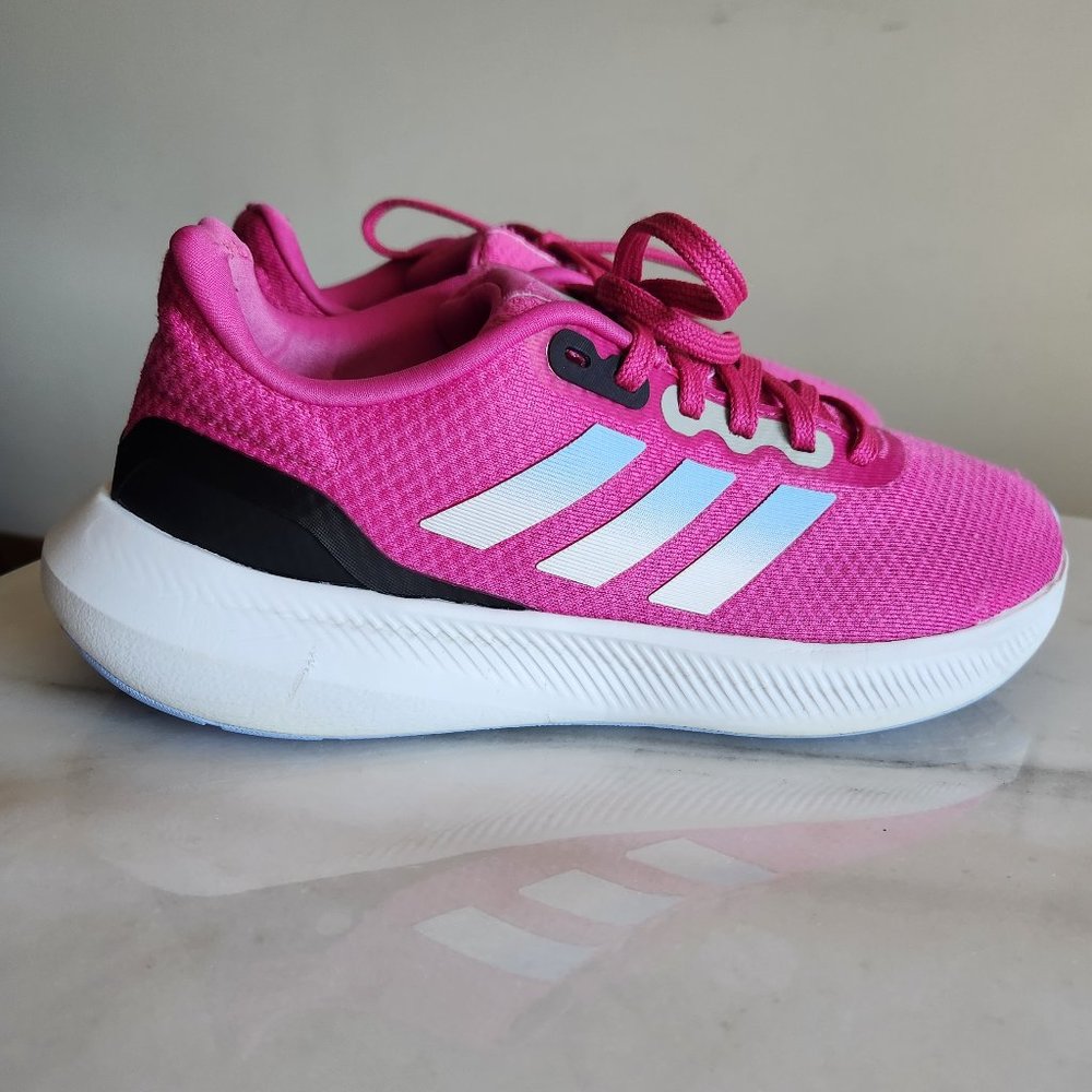 Adidas Runfalcon 3 pink sneakers 7.5